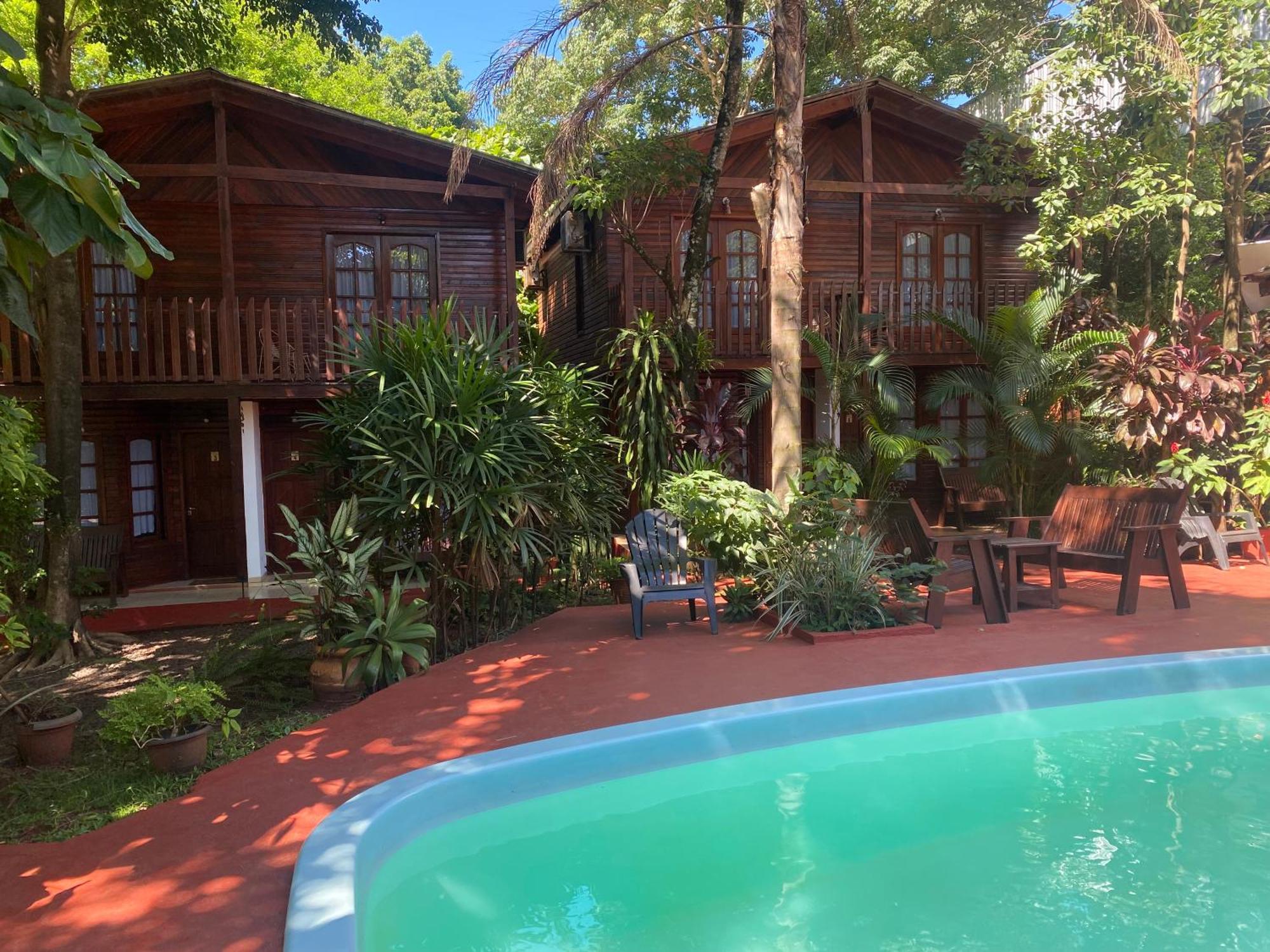 El Pindo Iguazu Aparthotel Πουέρτο Ιγκουασού Εξωτερικό φωτογραφία
